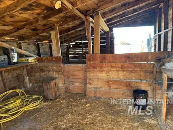 $979,900 | 2580 Schweizer Road, Nyssa, OR 97913