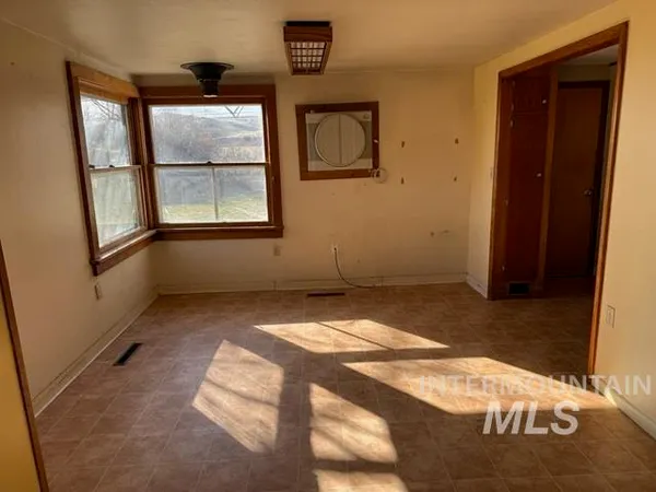 $979,900 | 2580 Schweizer Road, Nyssa, OR 97913