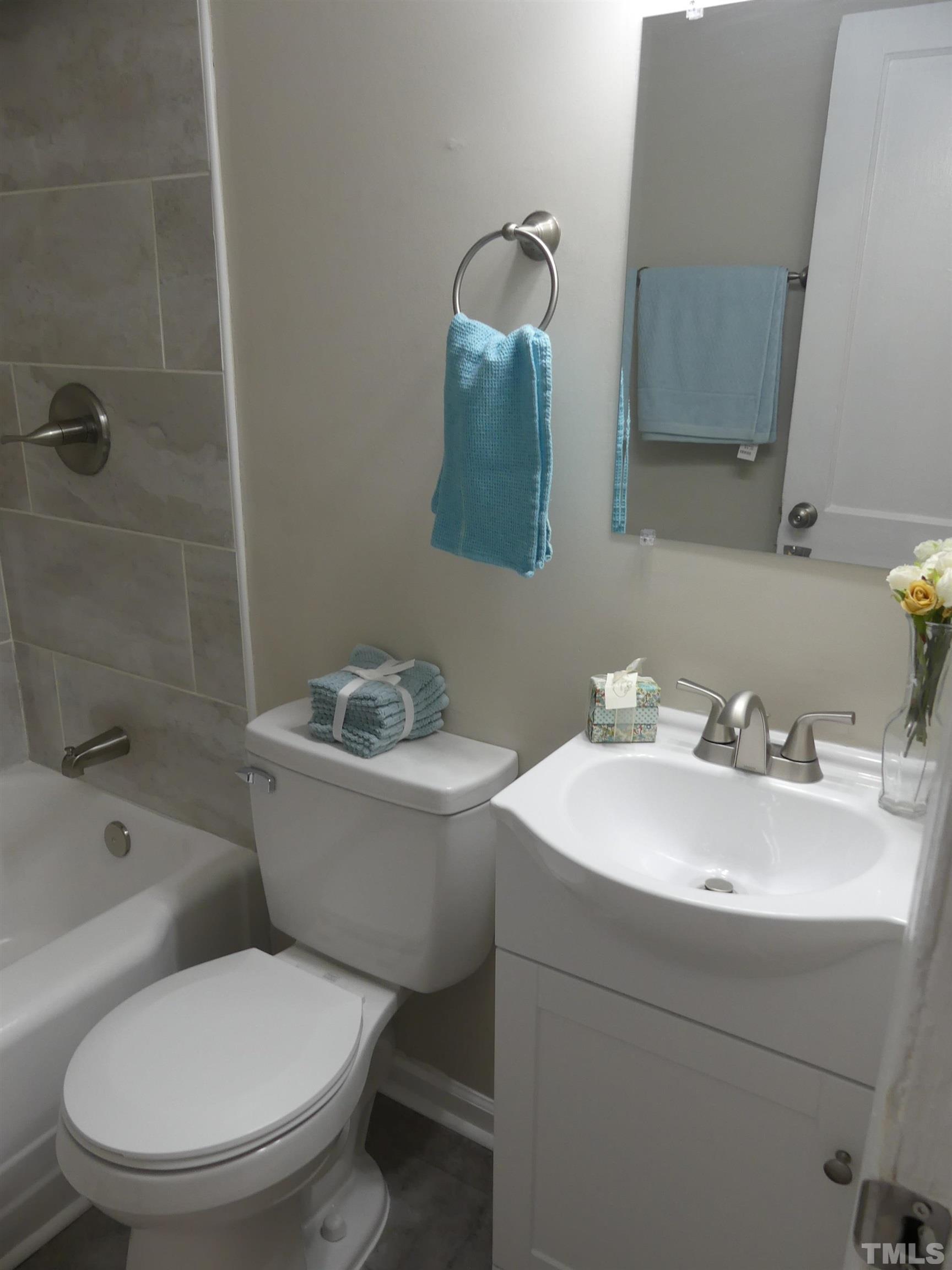 1408 Ellis Road Durham, NC 27703 - Photo 21 of 25 Gallery Image 21