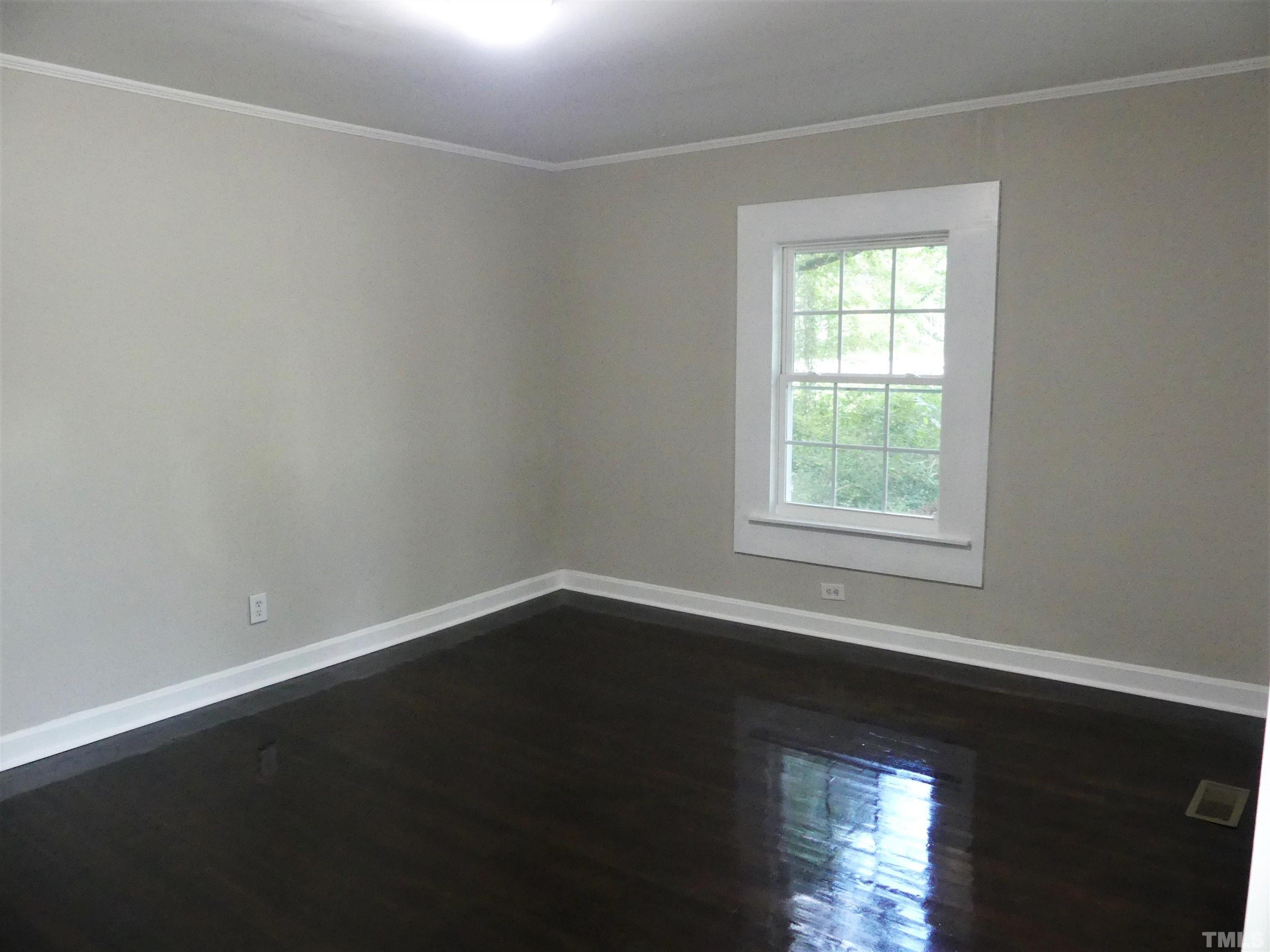 1408 Ellis Road Durham, NC 27703 - Photo 5 of 25 Gallery Image 5