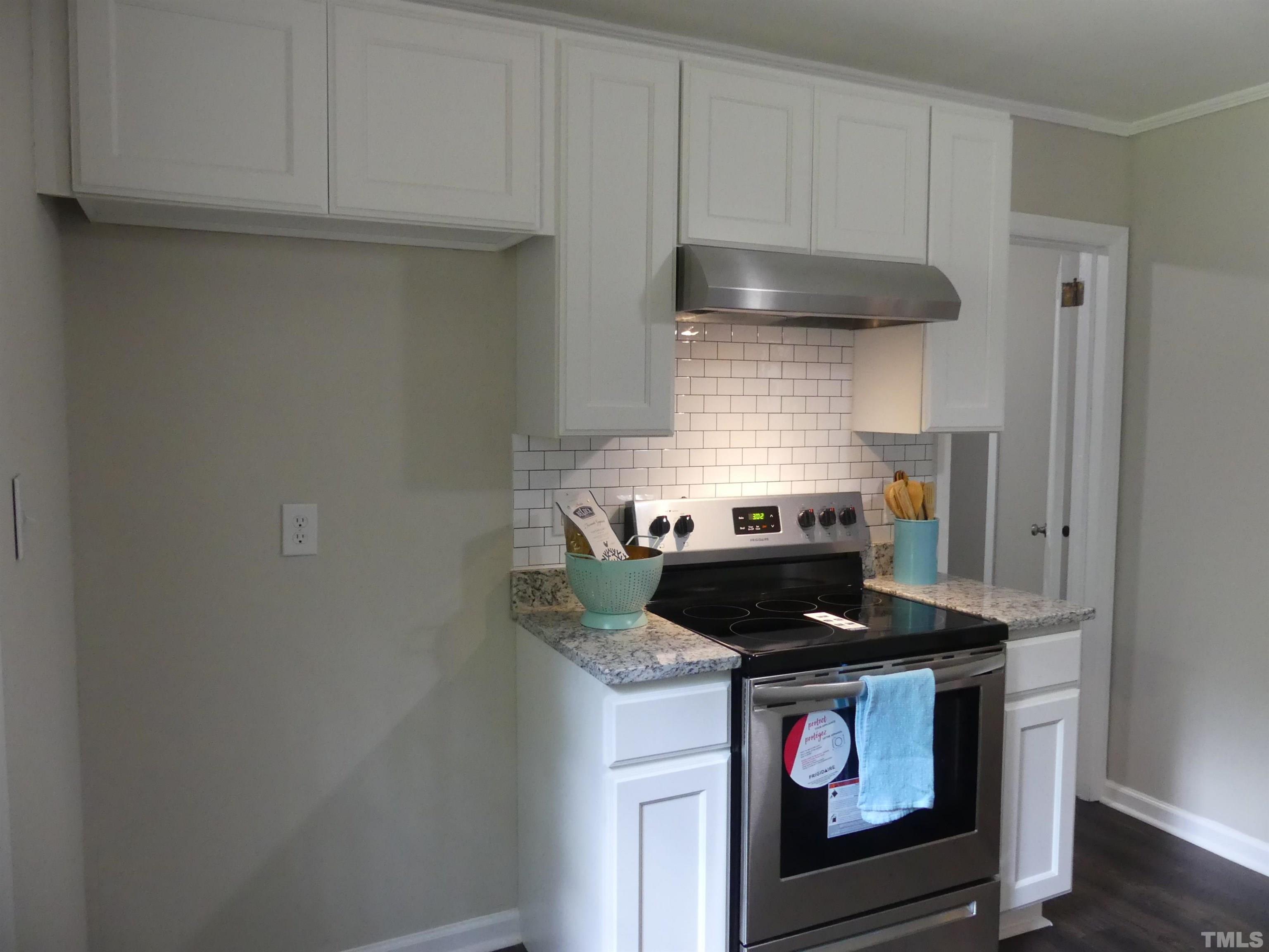 1408 Ellis Road Durham, NC 27703 - Photo 9 of 25 Gallery Image 9