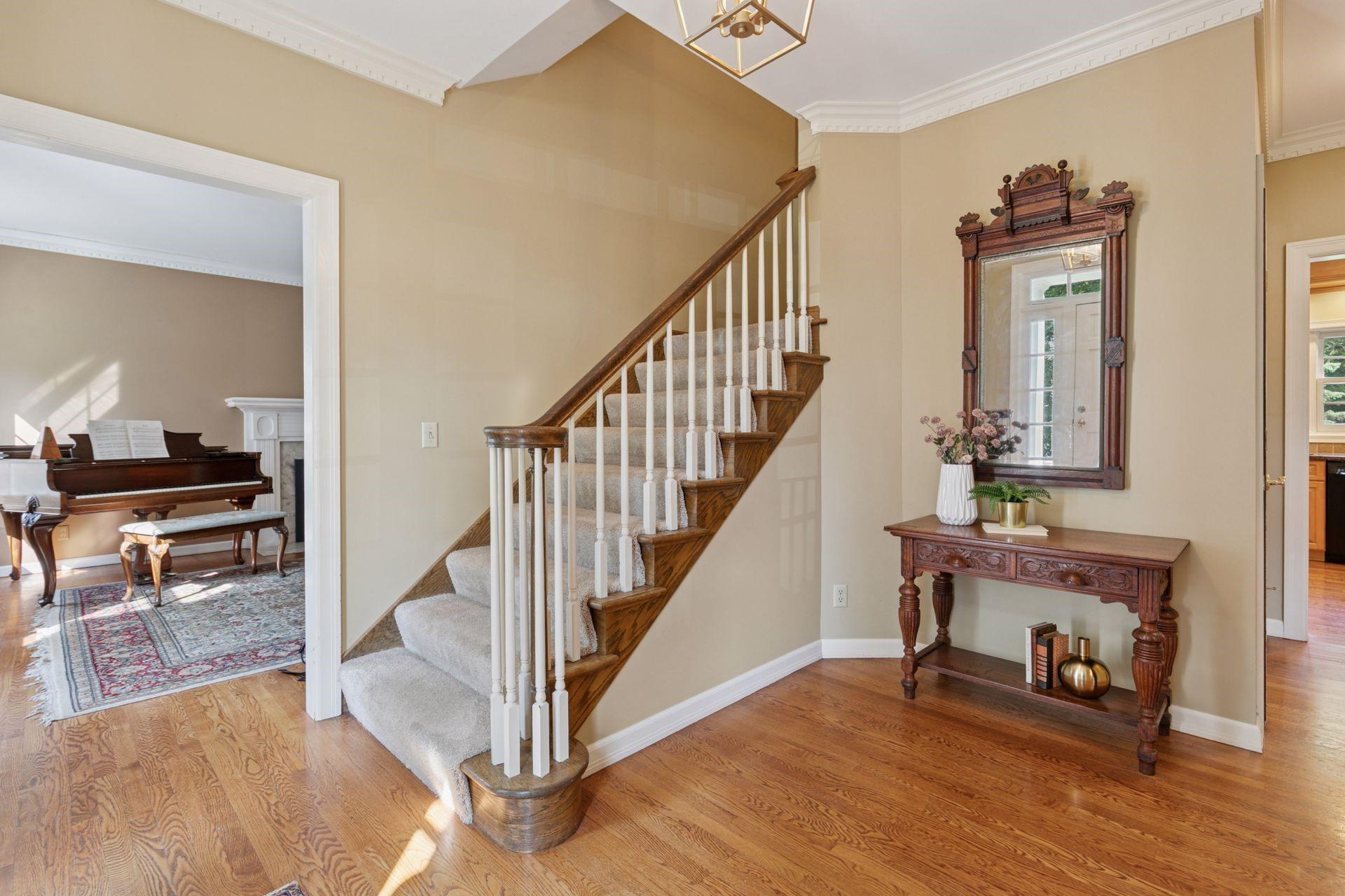 10636 Purdey Road Eden Prairie, MN 55347 - Photo 5 of 46