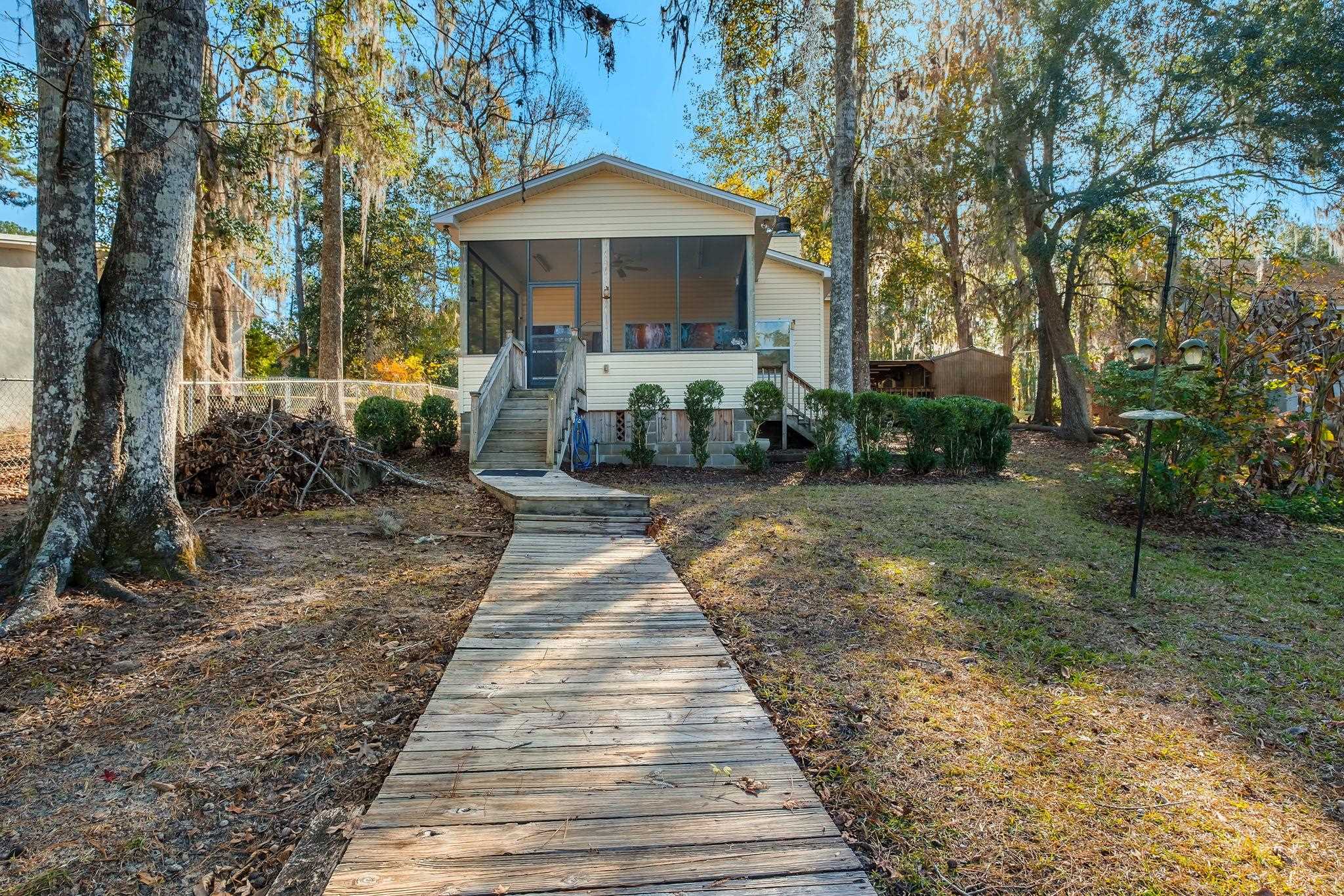 309 Davidson Street Quincy, FL 32351 - Photo 6 of 37