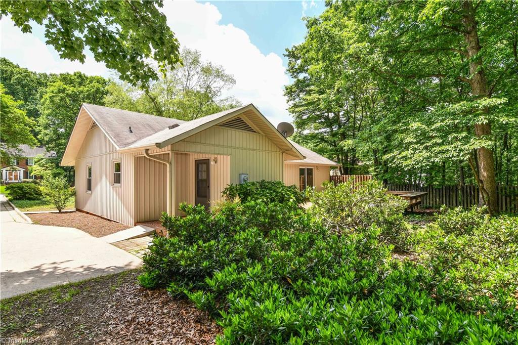 3608 Gramercy Road Greensboro, NC 27410 - Photo 25 of 30 Gallery Image 25