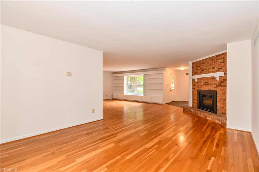 3608 Gramercy Road Greensboro, NC 27410 - Photo 6 of 30 Gallery Image 6