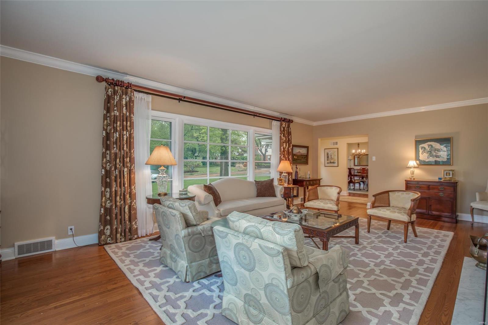 32 Enfield Road Olivette, MO 63132 - Photo 5 of 31