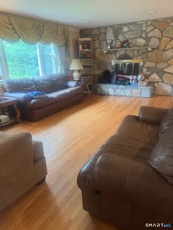 $4,750 | 131 Old Elm Road, Fairfield, CT 06825