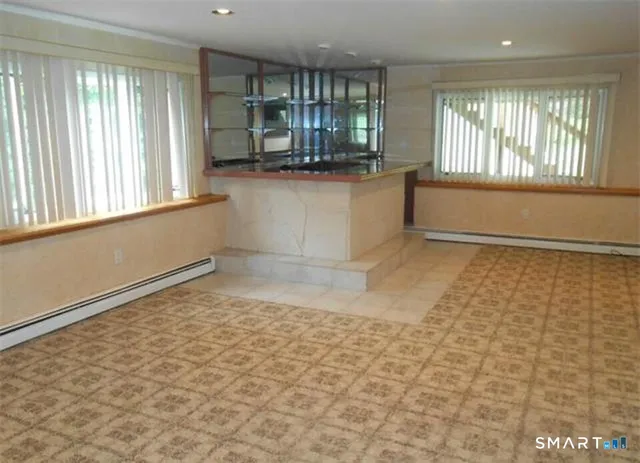 $5,000 | 131 Old Elm Road, Fairfield, CT 06825