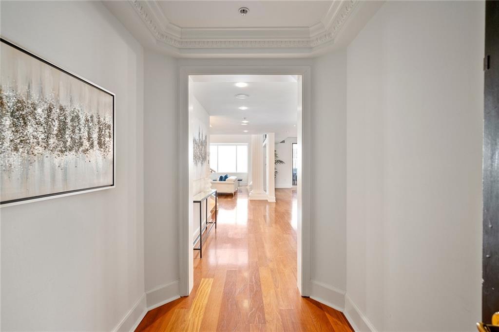 75 14th Street Northeast, Unit 4820 Atlanta, GA 30309 - Photo 4 of 44