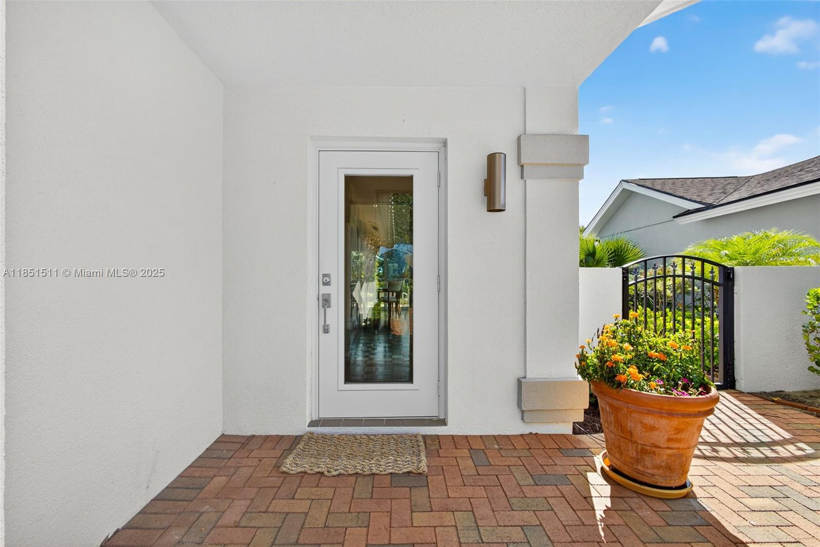 257 Ridge Road Jupiter, FL 33477 - Photo 5 of 84