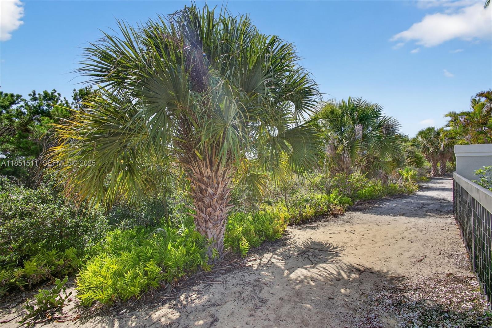 257 Ridge Road Jupiter, FL 33477 - Photo 53 of 84