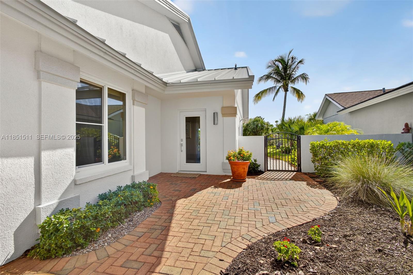 257 Ridge Road Jupiter, FL 33477 - Photo 9 of 84