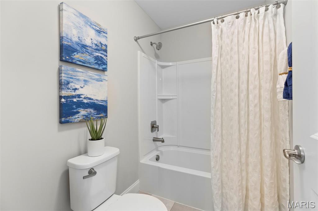 2 Pin Oak At Hawk Ridge Estate Lake Street Lake St. Louis, MO 63367 - Photo 32 of 35