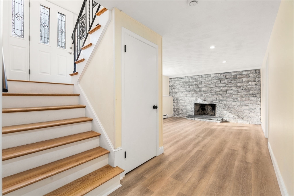 10 Whittier Road Lexington, MA 02420 - Photo 7 of 21