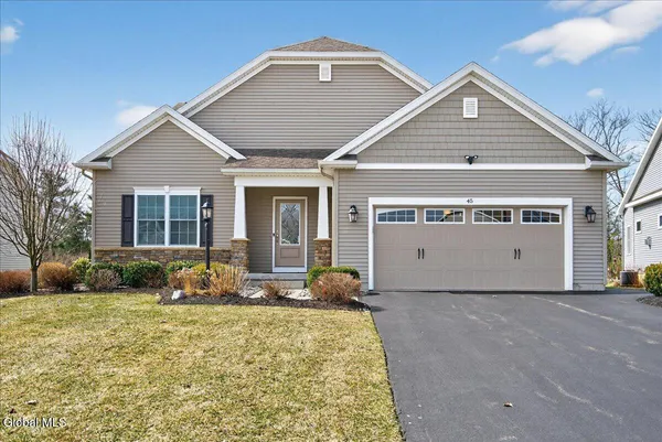 $624,000 | 45 Somerset Drive, Halfmoon, NY 12118