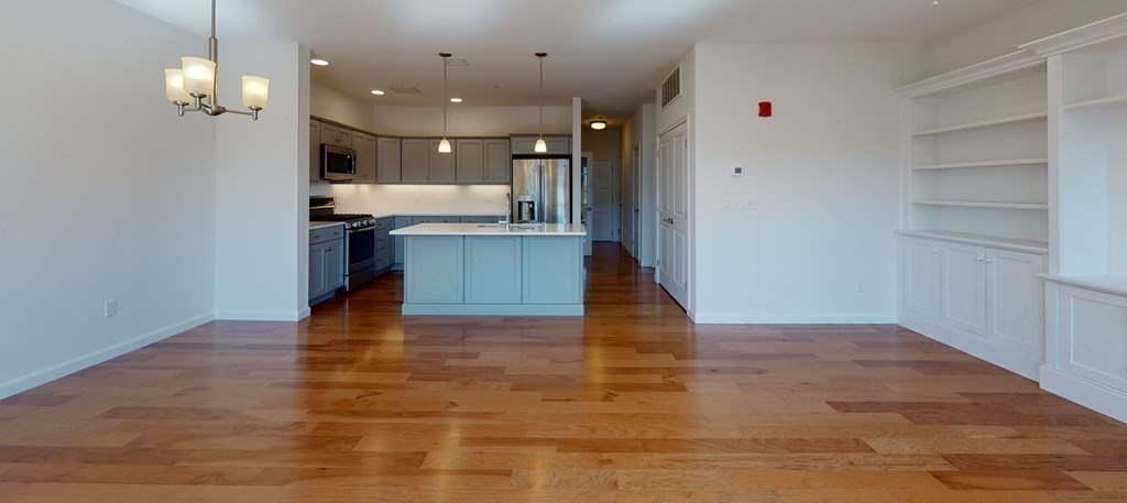 1 Revolution Way, Unit 311 Canton, MA 02021 - Photo 7 of 36