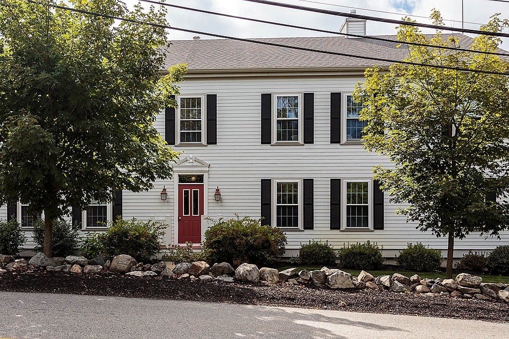 82 Virginia Road, Unit 101 Lincoln, MA 01773 - Photo 1 of 25 Gallery Image 1