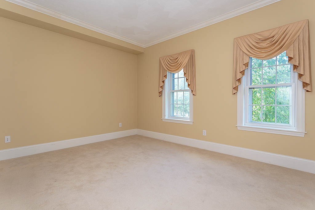 82 Virginia Road, Unit 101 Lincoln, MA 01773 - Photo 16 of 25 Gallery Image 16