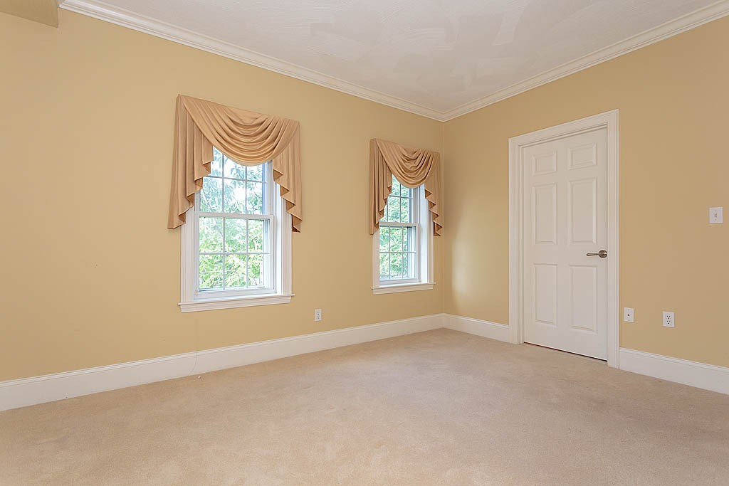 82 Virginia Road, Unit 101 Lincoln, MA 01773 - Photo 17 of 25 Gallery Image 17