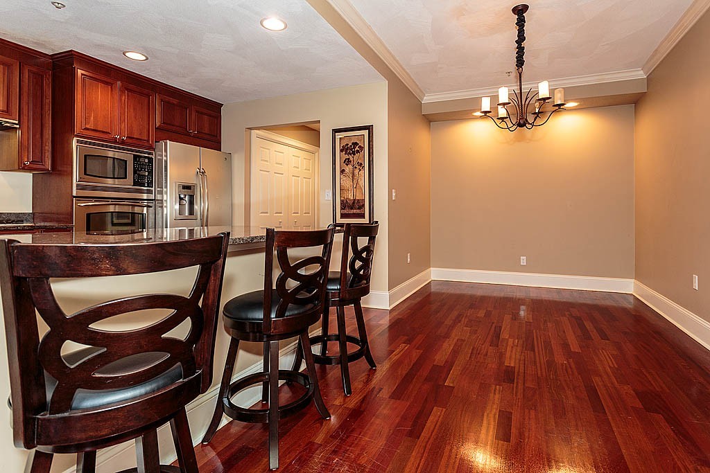 82 Virginia Road, Unit 101 Lincoln, MA 01773 - Photo 7 of 25 Gallery Image 7