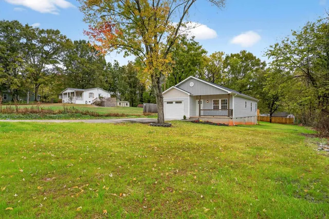 $330,000 | 519 South Shamrock Avenue, Landrum, SC 29356