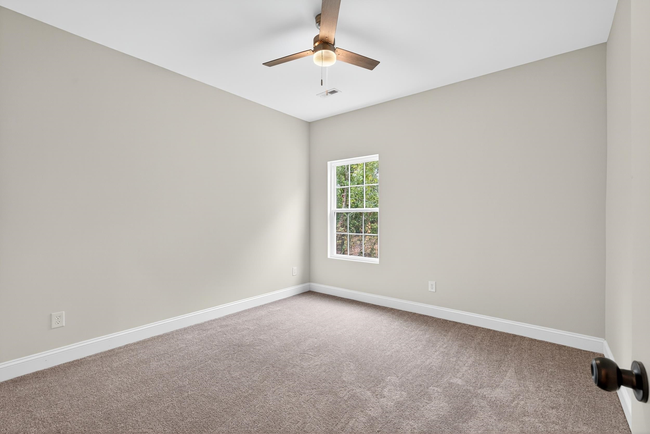 519 South Shamrock Avenue Landrum, SC 29356 - Photo 17 of 30