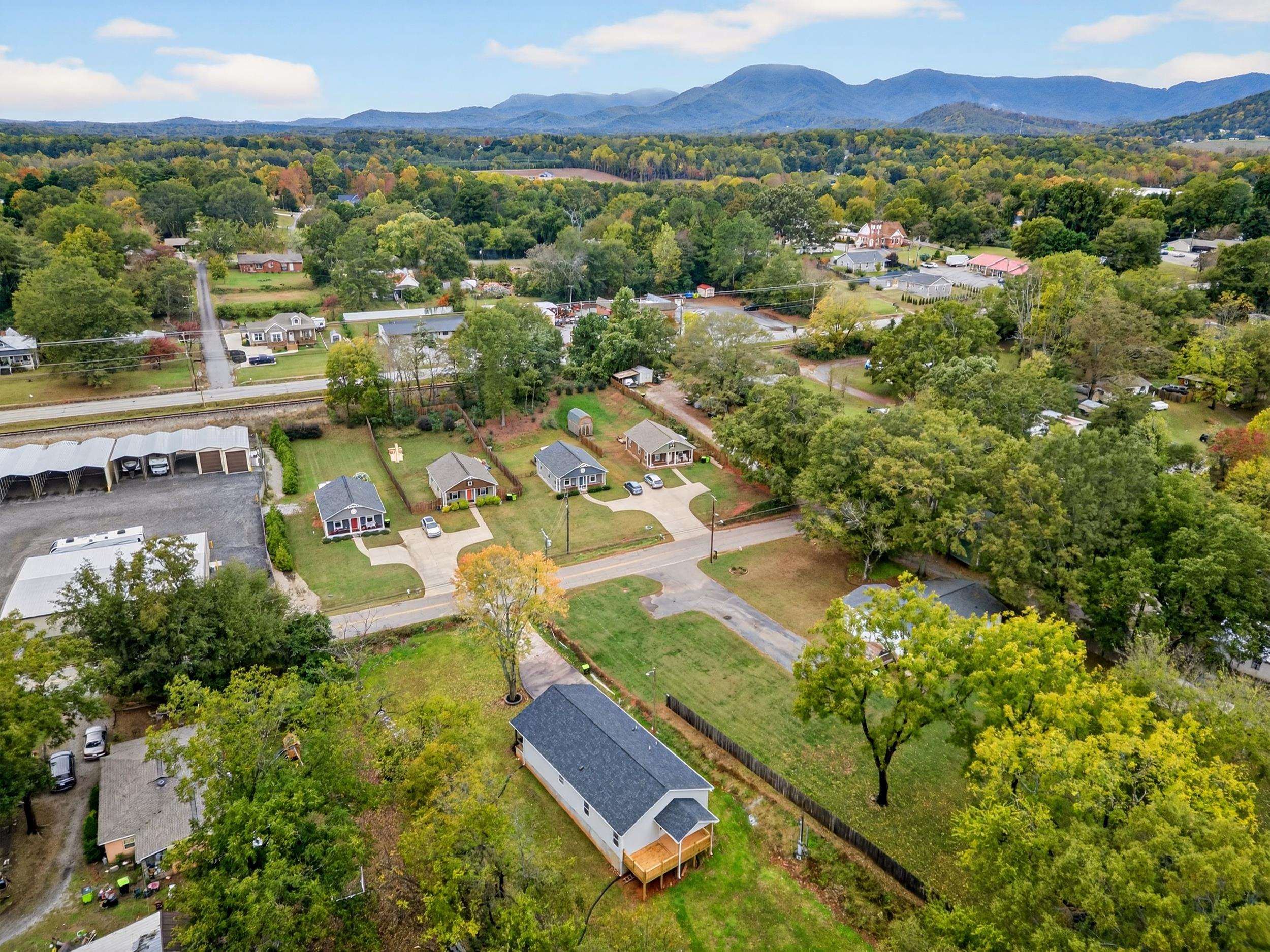 519 South Shamrock Avenue Landrum, SC 29356 - Photo 30 of 30