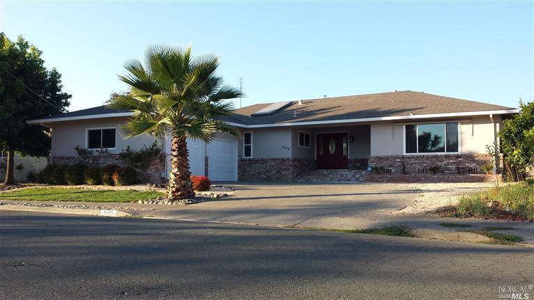 1605 Kelly Street Santa Rosa, CA 95401 - Photo 1 of 1 Gallery Image 1