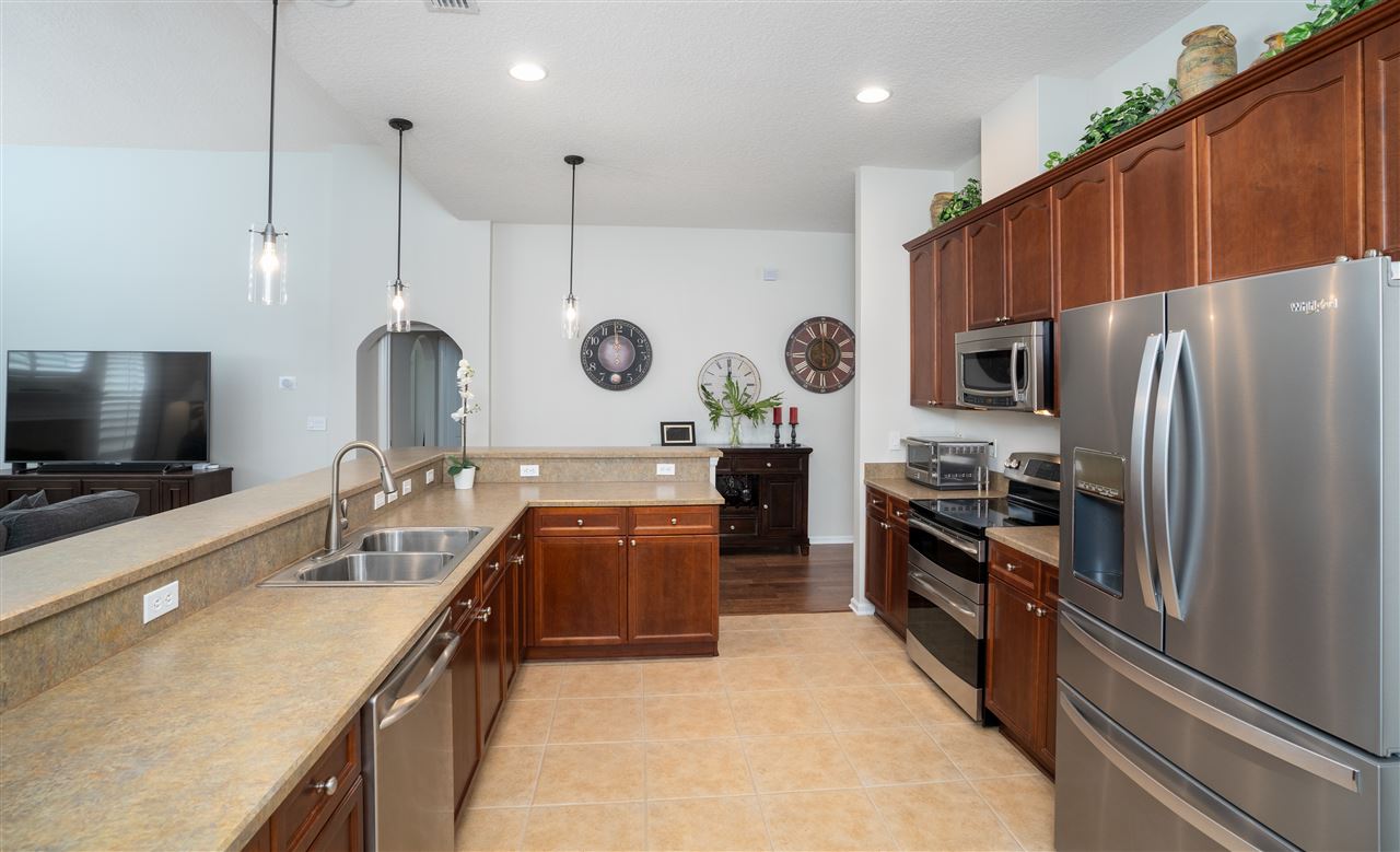 334 Porta Rosa Circle St. Augustine, FL 32092 - Photo 9 of 41