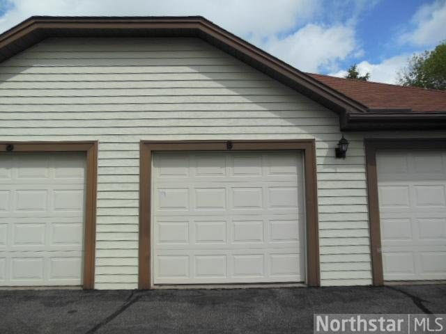 1936 Fox Ridge Drive, Unit 906B West St. Paul, MN 55118 - Photo 14 of 15