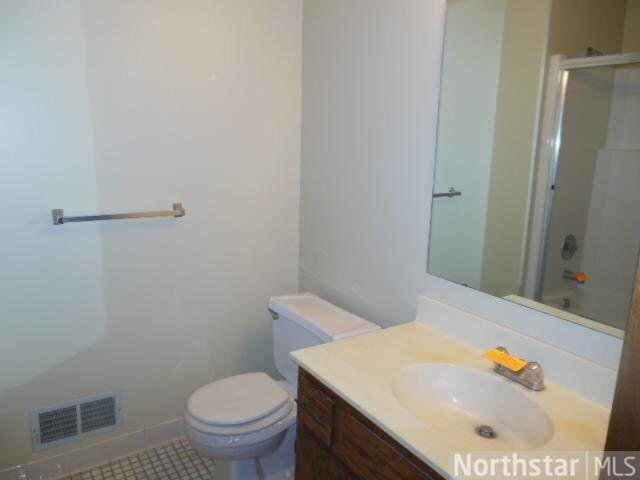 1936 Fox Ridge Drive, Unit 906B West St. Paul, MN 55118 - Photo 2 of 15