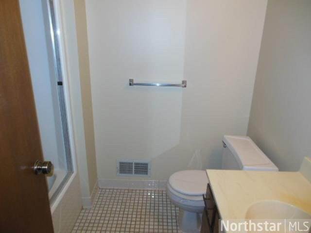 1936 Fox Ridge Drive, Unit 906B West St. Paul, MN 55118 - Photo 3 of 15