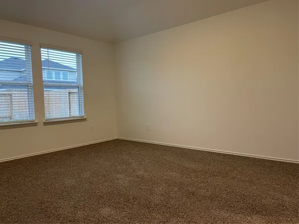 $2,300 | 7423 Audubon Russet Drive, Richmond, TX 77469