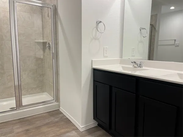 $2,300 | 7423 Audubon Russet Drive, Richmond, TX 77469