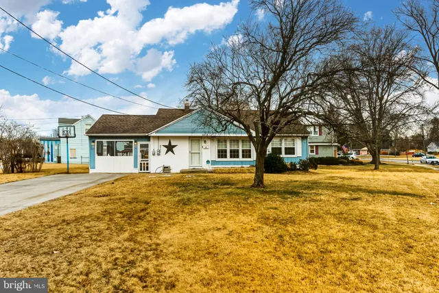 $335,000 | 85 Holly Drive, West Deptford, NJ 08096