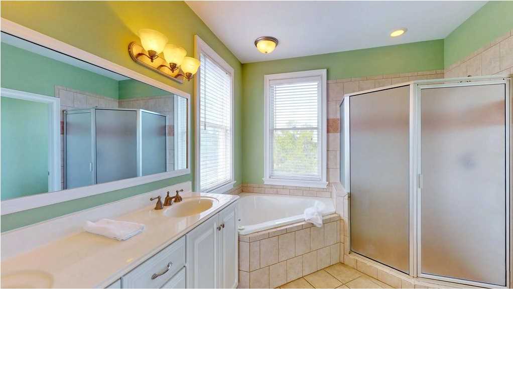 1956 Coral Reef Road Eastpoint, FL 32328 - Photo 20 of 36