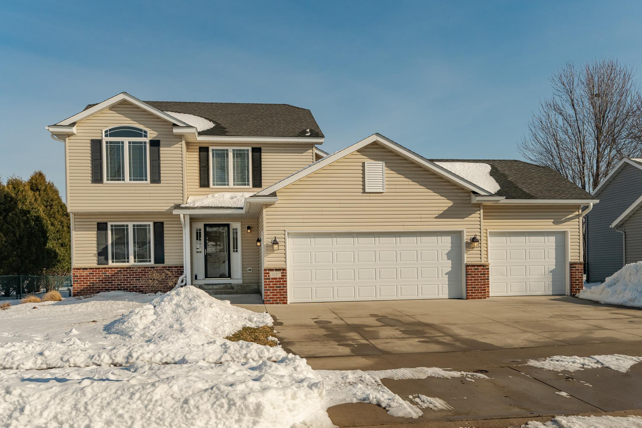2657 Colleen Street Northeast Rochester, MN 55906 - Photo 33 of 42 Gallery Image 33