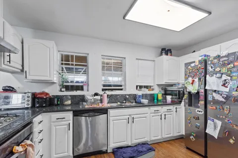 $1,725,000 | 204 Sunset Boulevard, Hayward, CA 94541