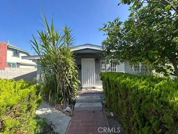 $899,000 | 623 West 78th Street, Los Angeles, CA 90044