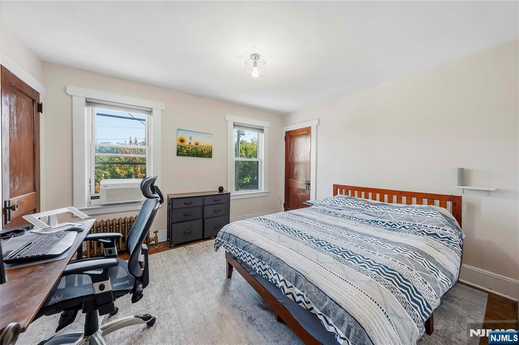 344 Rutherford Avenue Lyndhurst, NJ 07071 - Photo 14 of 22 Gallery Image 14