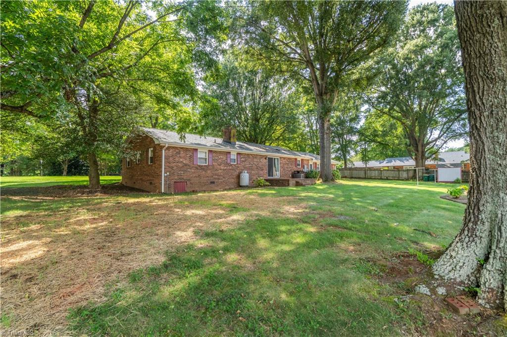 825 Reynolds Road Lewisville, NC 27023 - Photo 4 of 34 Gallery Image 4