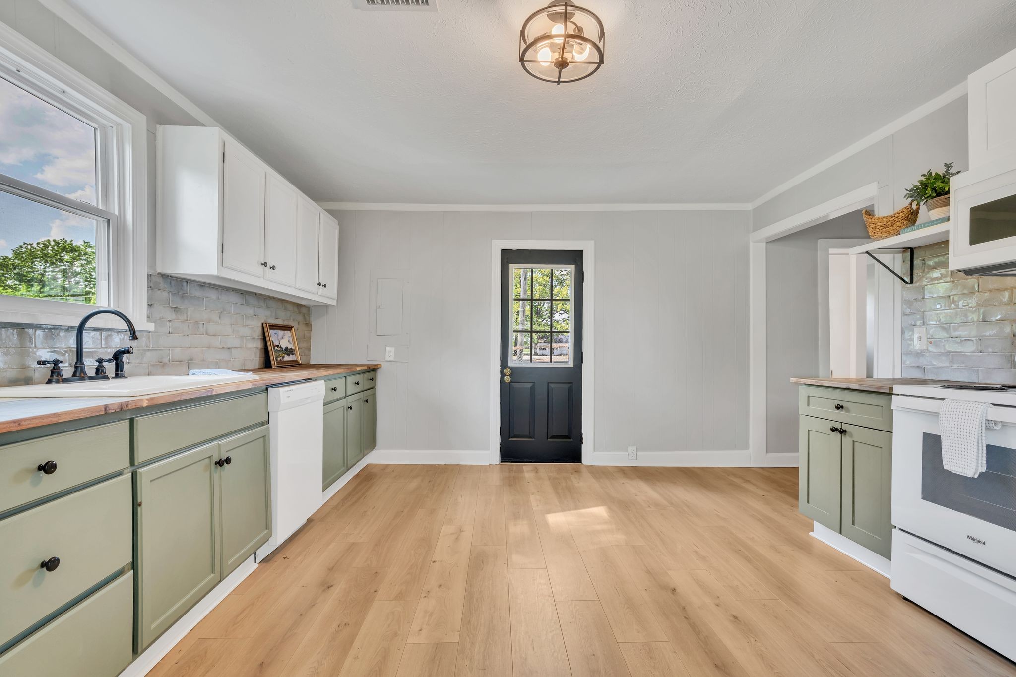 5912 Old Church Road Springfield, TN 37172 - Photo 9 of 27