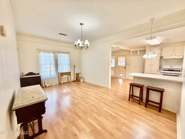 $125,000 | 108 Lamar Street, Crystal Springs, MS 39059