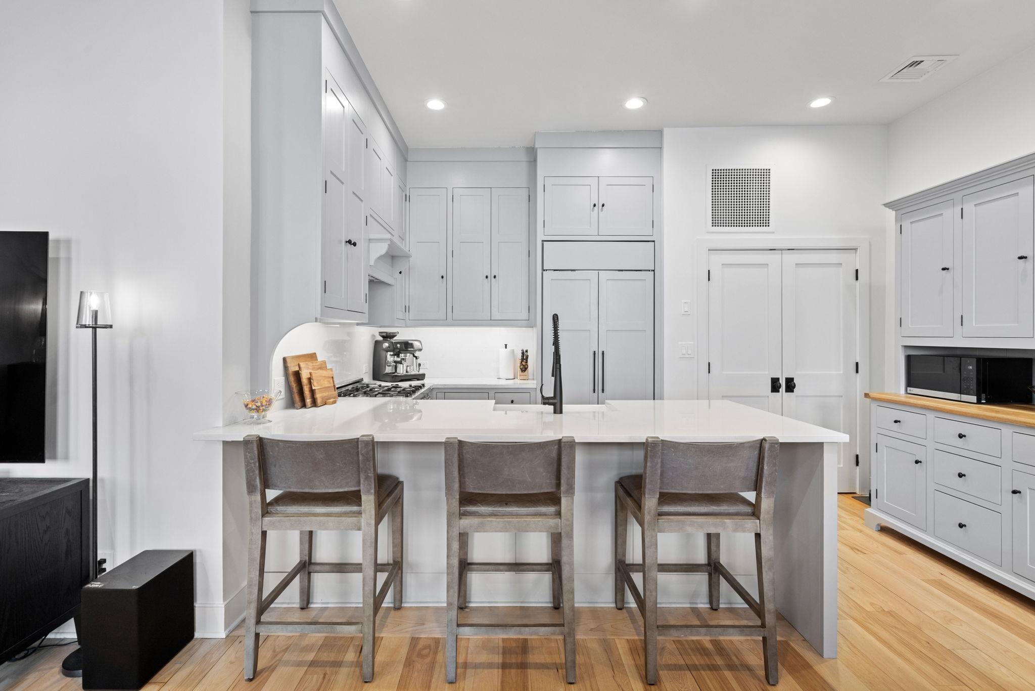 222 Clinton Street, Unit 19 Hoboken, NJ 07030 - Photo 7 of 31