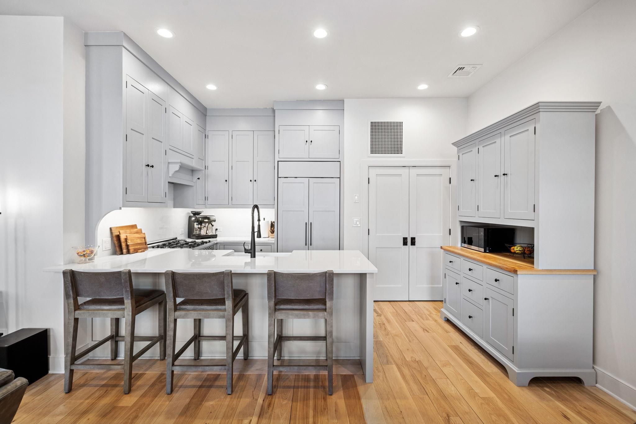 222 Clinton Street, Unit 19 Hoboken, NJ 07030 - Photo 8 of 31