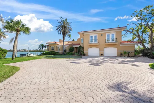 $3,379,000 | 929 Casey Cove Drive, Nokomis, FL 34275