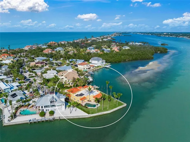 $3,379,000 | 929 Casey Cove Drive, Nokomis, FL 34275