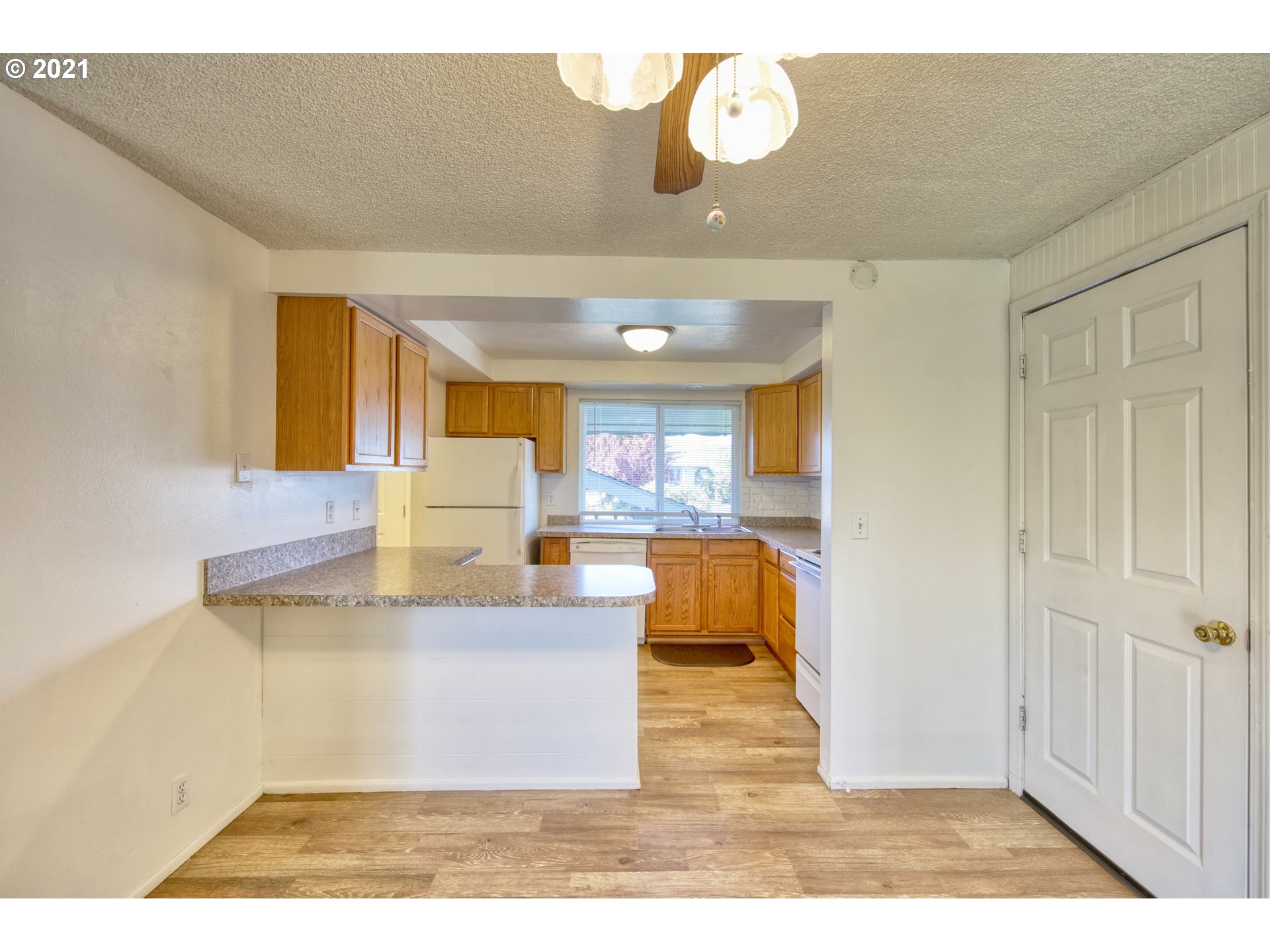 5327 B Street Springfield, OR 97478 - Photo 21 of 30
