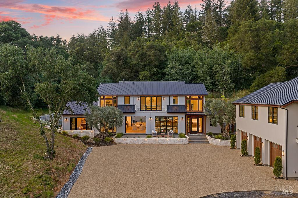1099 Dry Creek Road Healdsburg, CA 95448 - Photo 2 of 85