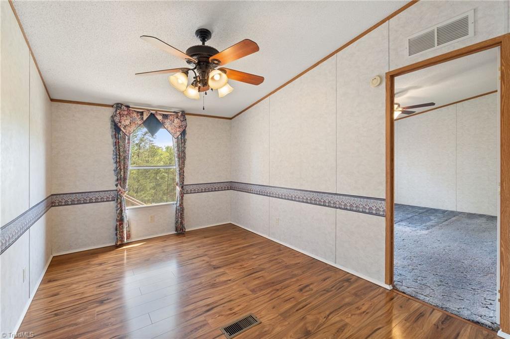 1747 Lynchburg Road Westfield, NC 27053 - Photo 11 of 49